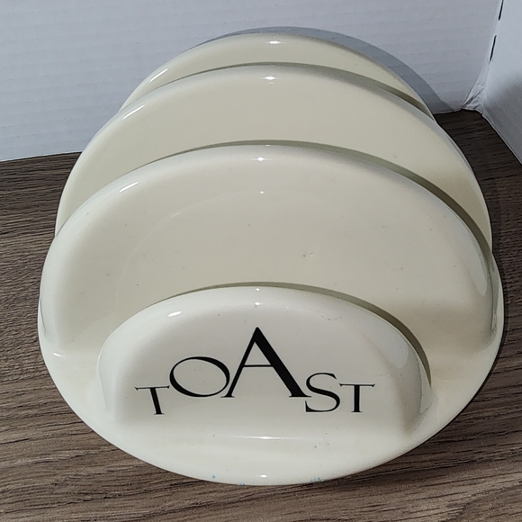 4 Slice Ceramic Toast Rack Holder - Picture 5 of 6